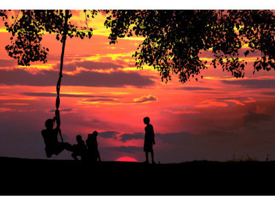 Mindfulness for Beginners: Does a Bilingual Child Need Mindfulness?