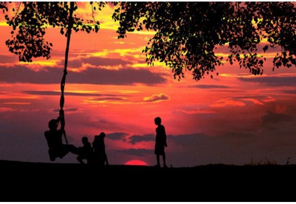 Mindfulness for Beginners: Does a Bilingual Child Need Mindfulness?